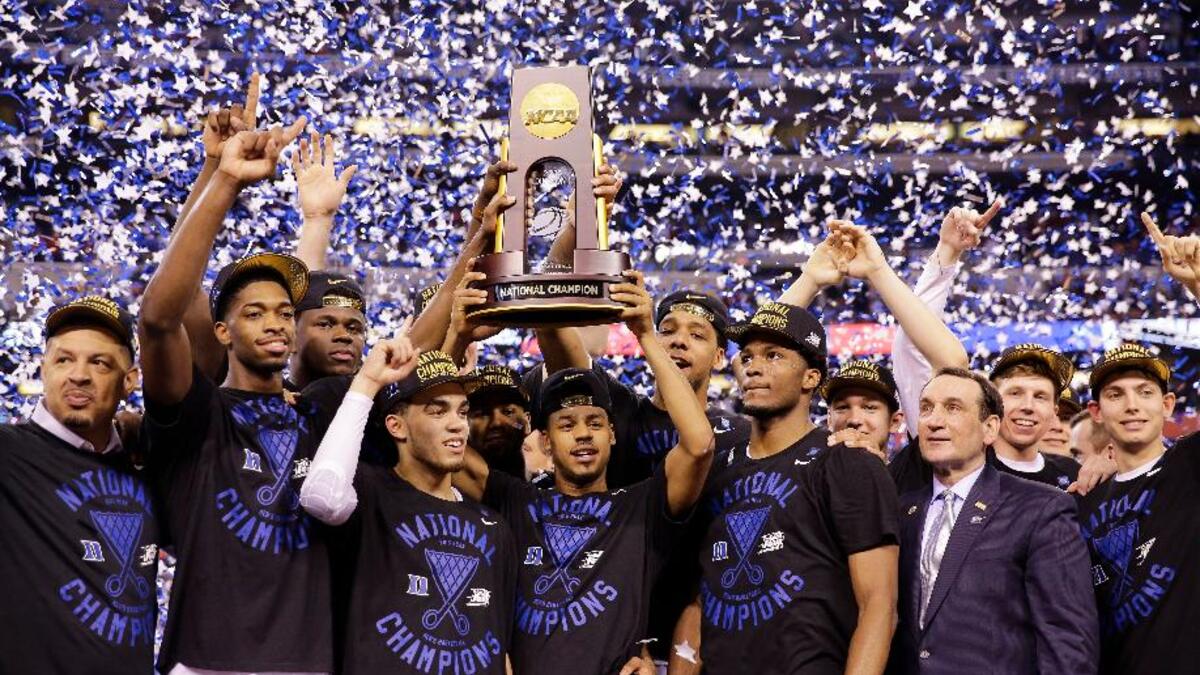 المربع الذهبي للرابطة الوطنية لرياضة الجامعات (كرة السلة): قيمة العلامة التجارية لعام 2014: 143 مليون دولار، قيمة العلامة التجارية لعام 2015: 150 مليون دولار.