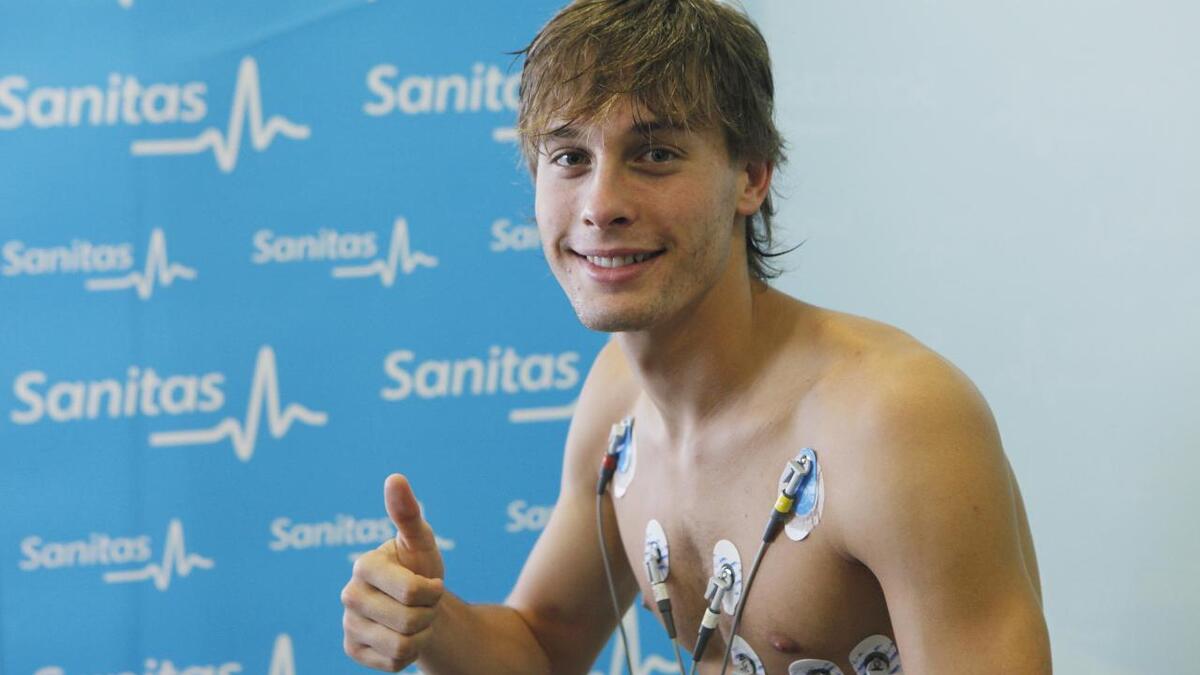 لاعب الوسط الإسباني سيرخيو كاناليس: فشل النجم الشاب القادم عام 2010 من راسينغ سانتاندير في إقناع مورينيو بقدراته، فقلة خبرته والتنافسية الكبيرة في الفريق جعلت مهمته شبه مستحيلة ليغادر الريال عام 2011 صوب فالنسيا الذي استعاره أولاً قبل أن يتعاقد معه بصورة نهائية بعد ذلك بعام.