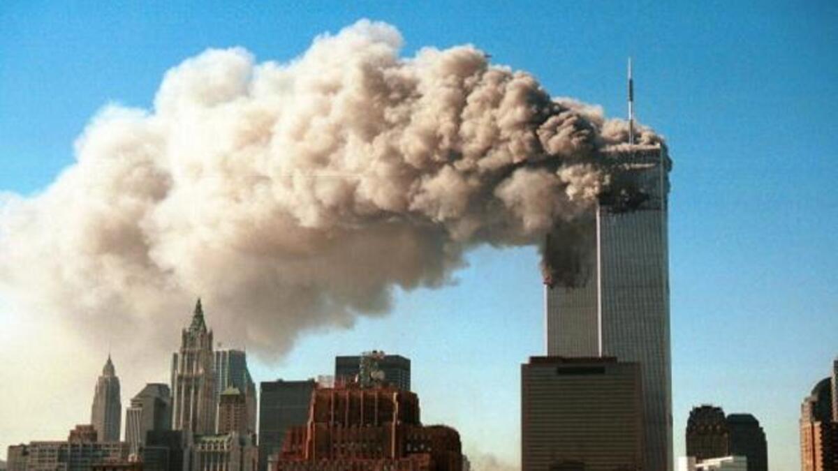 9/11 عبر عيون سعودية:
وثائقي يرصد آراء وتعليقات مجموعة من السياسيين والصحفيين والمحللين العسكريين العرب إضافة لجيران المنفذبن المفترضين لهجمات 11 سبتمبر، 
وقد يكون هذا هو الوثائقي الوحيد الذي يطرح آراء المجتمع السعودي بالهجوم الإرهابي على نيويورك.