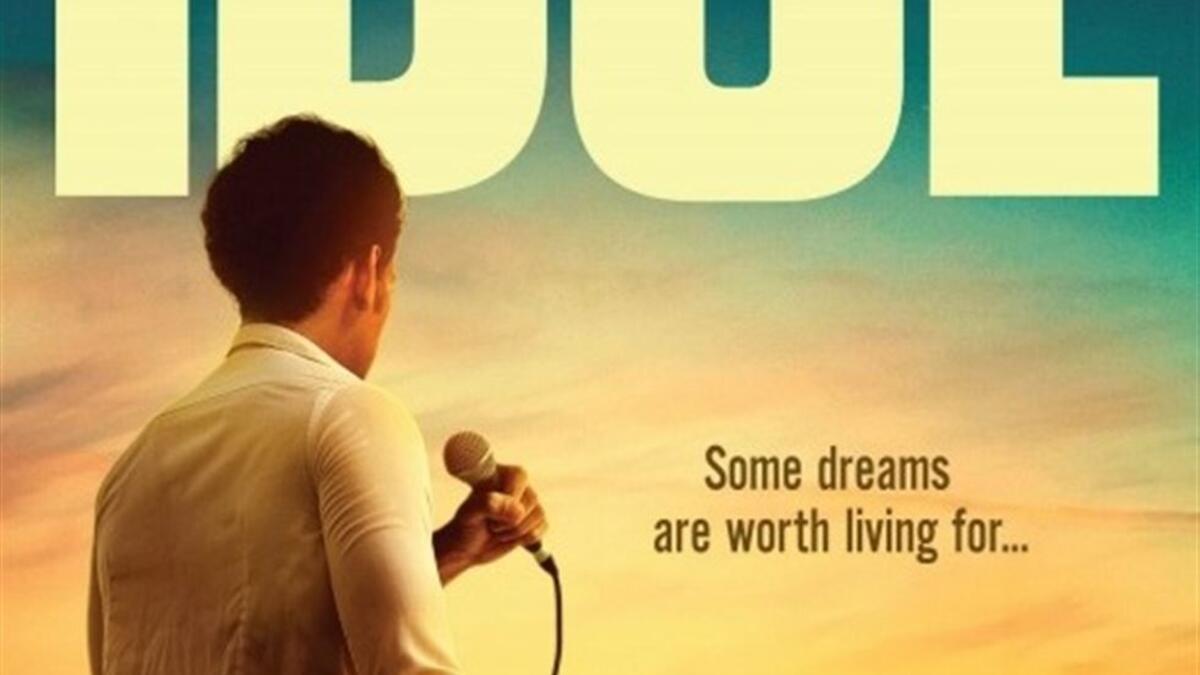 يجسّد شخصية النجم محمد عسّاف في الفيلم، الممثل الفلسطيني الشاب توفيق برهوم، بينما يؤدّي بقية الأدوار ممثلين ومجموعة من أبناء وبنات الشعب الفلسطيني.