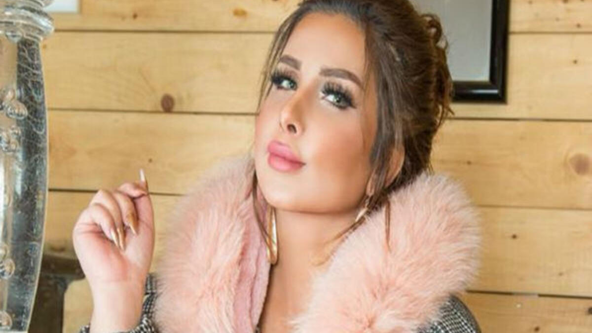 قالت وزارة الداخلية حينها إن المؤشرات الأولية لسبب الوفاة هو "تناولها جرعة دوائية كانت لها تأثيرات سلبية على سلامتها وأودت بحياتها"، مشيرة إلى أن نتيجة الفحص النهائية ستصدر خلال شهر، وهو مالم يحدث.