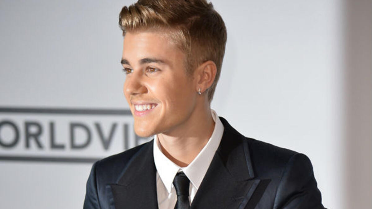 مغني البوب الكندي "جاستن بيبير" – 100 مليون متابع – 630 ألف دولار أمريكي عن كل منشور دعائي.