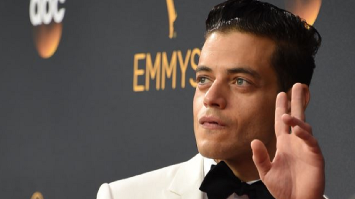 نال عام 2016 جائزة إيمي كأفضل ممثل عن دوره في مسلسل "مستر روبوت".