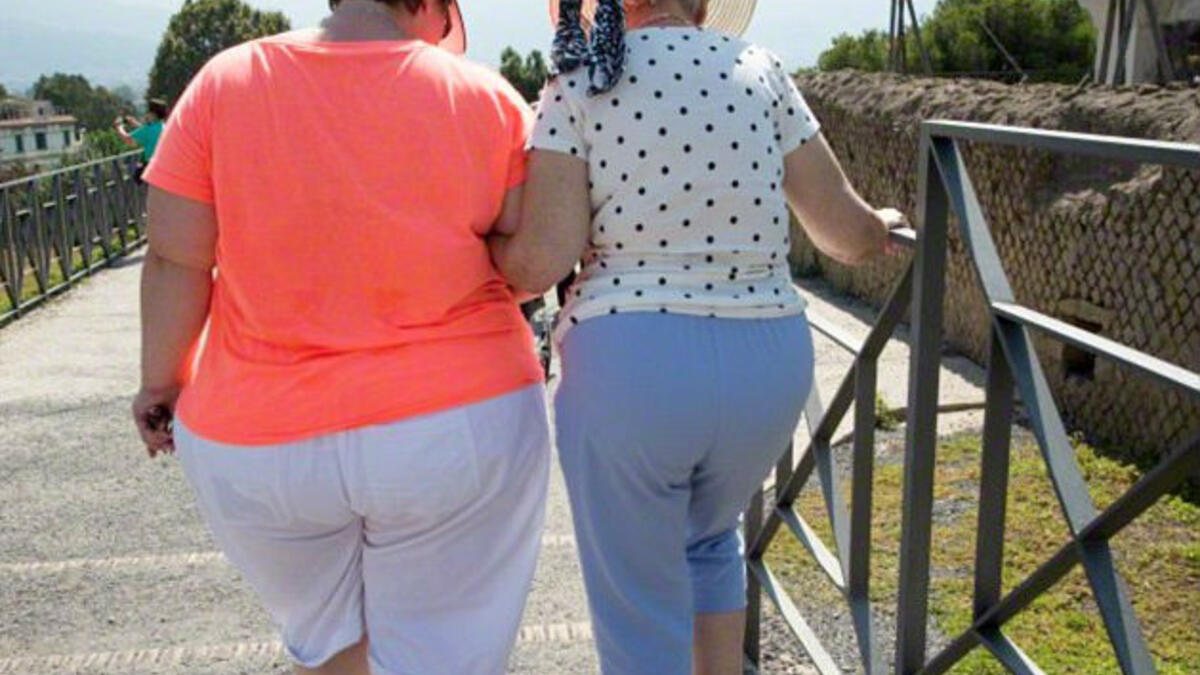 بليز: هي دولة ذات نظام ملكي دستوري في شمال أمريكا الوسطى وتبلغ نسبة السمنة فيها 34%.