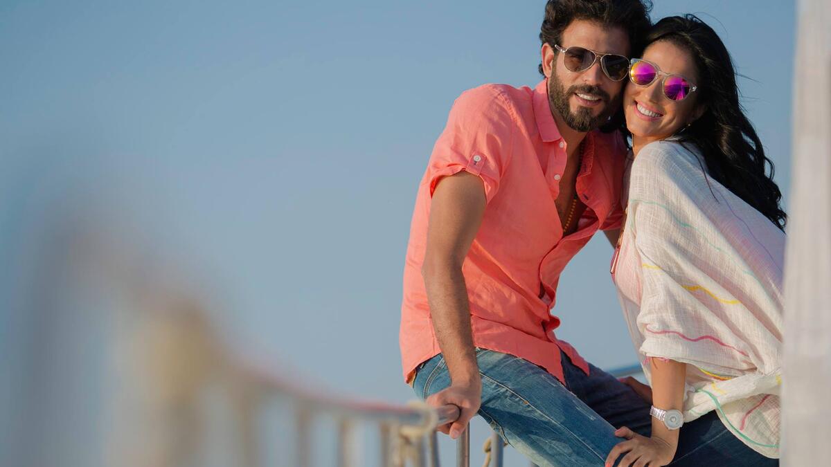 حنان مطاوع وكريم اليماني: 
زفاف توج قصة حب جمعت الفنانة حنان مطاوع نجله الفنانة سهير المرشدي والفنان كرم مطاوع، مع المخرج كريم اليماني، وشهد حفل زفافهما حضورًا كبيرًا من أصدقاء العروسين، من داخل الوسط الفني وخارجه.