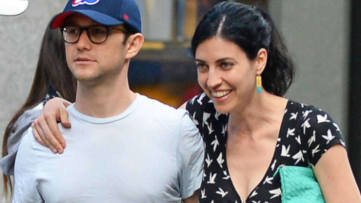 الممثل جوزيف جوردن وتاشا ماكولي: لطالما حافظ جوزيف على حياته الشخصية  وهو ما فعله عند زواجه من صديقته تاشا حيث تزوجا سرًا في ديسمبر 2014.