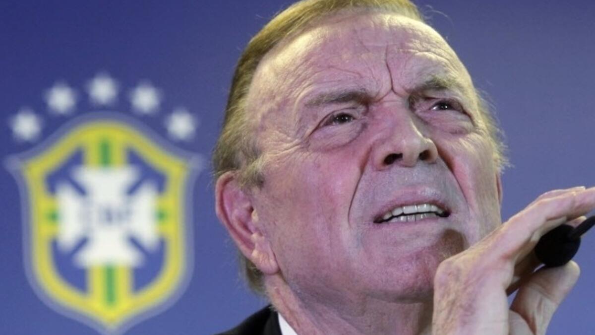 جوزيه ماريا مارين (البرازيل): عمره 83 عاماً، وهو رئيس الاتحاد البرازيلي ما بين 2012 و2015، كما عمل رئيساً للجنة المنظمة المحلية لكأس العالم 2014، وكان حاكماً لولاية ساو باولو بين 1982 و1983.