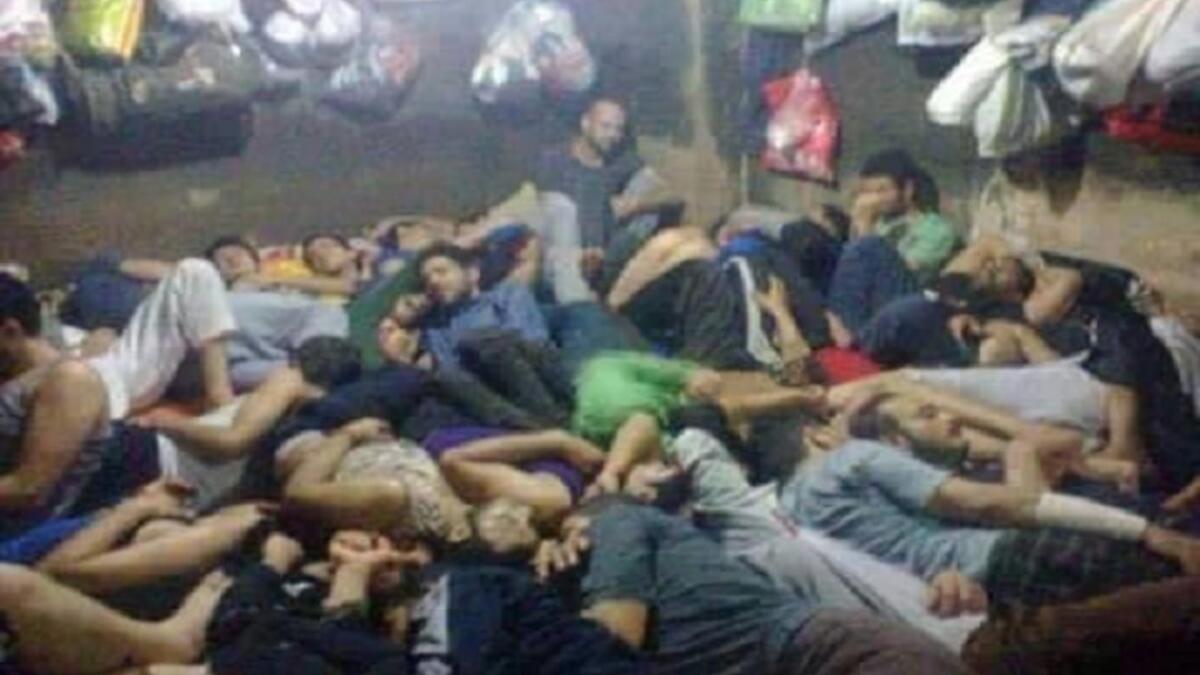 15 حالة اعتقال رهائن، و3 حالات اعتقال اهالي اثناء زيارة السجون، و7 حالات تنفيذ لحكم الاعدام، وتكدير جماعي للمعتقلين من خلال التضييق عليهم.