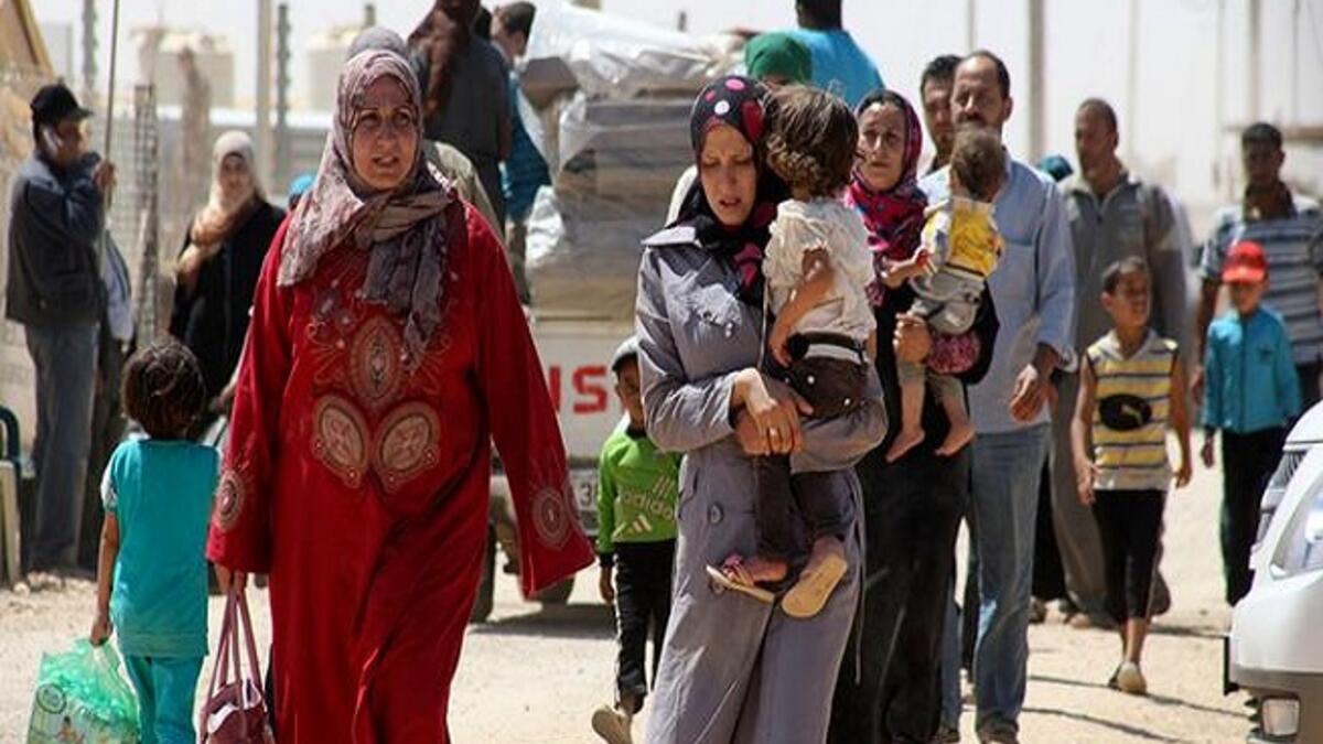 بعد توتر الأحداث في سوريا، لجأ إلى الأردن ما  يقارب المليون ونصف لاجئ سوري تم استيعاب أقل من نصفهم في عدد من مخيمات اللجوء في محافظات الشمال على نفقة الأمم المتحدة والدول المانحة، فيما تعيش غالبيتهم بإمكاناتهم المالية الخاصة.