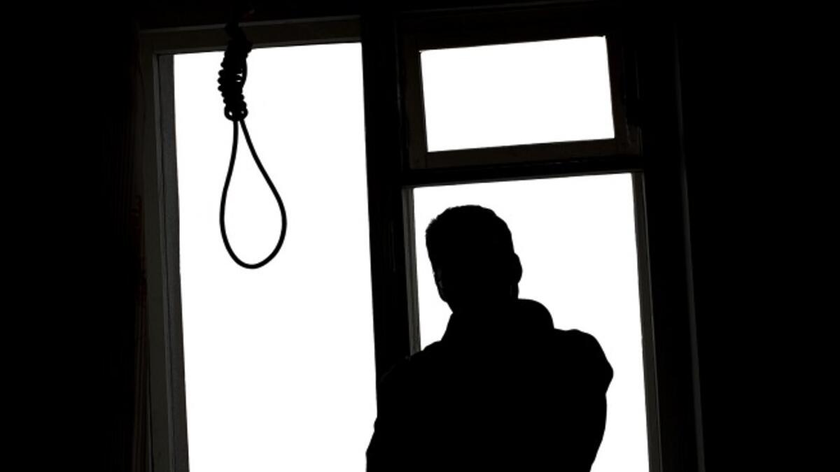 الدول العربية الأربعة الأولى في نسب الانتحار هي مصر والمغرب وتونس والجزائر بينما تأتي دول لبنان وسوريا والخليج في أسفل القائمة.