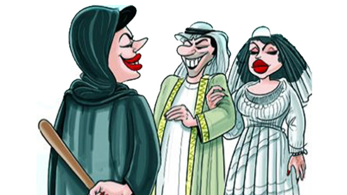 فوبيا الزوجة الثانية، في تلك اللحظة التي يحدث فيها أي زواج ثاني للرجل تخلق لدى الزوجة فوبيا عظيمة تحولها من كائن لطيف ، إلى وحشٍ شرس بقوة عظيمة قادرة على تحطيم كل ما حولها، لتعيد زوجها إليها وحدها... أو تقتله بحيلها! وهذه ما يسمى "القتل بنعومة"