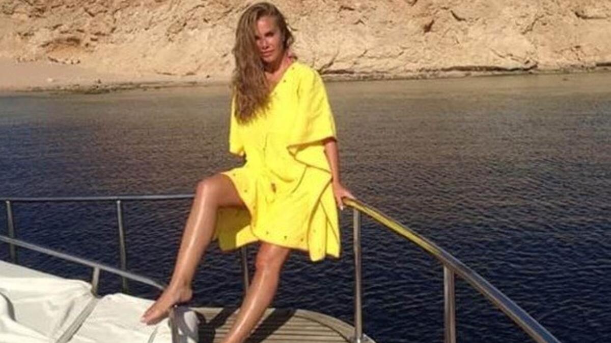 عبر حسابها الخاص على أحد مواقع التواصل الإجتماعي اعادت نيكول سابا نشر صورة لها من الإجازة التي أمضتها في جزيرة “تيران” وهي على متن مركبة في محيط المياه الإقليمية للجزيرة. وعلقت نيكول قائلة: “ده أنا أتاري روحت جزيرة تيران من سنتين ومش فاكرة، تحفة الجزيرة بجد”.