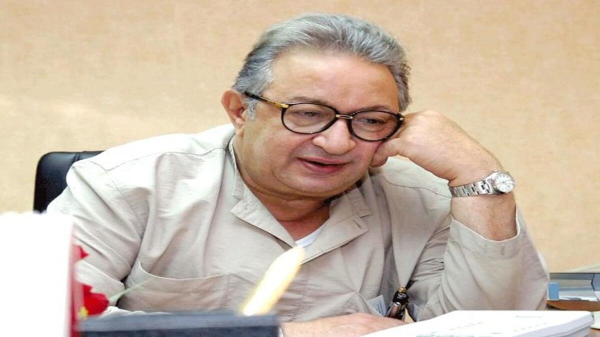 كان الموسيقار العراقي نصير شمة قد حكى عن موقف إنقاذ الشريف له من الإعدام وقال إنه تم القبض عليه بشكل مفاجئ وصدر قرار بإعدامه خلال فترة حكم الرئيس العراقي الراحل صدام حسين  حتى تحدث نور الشريف مع قيادي كبير في حزب "البعث العراقي" وتم الإفراج عنه.