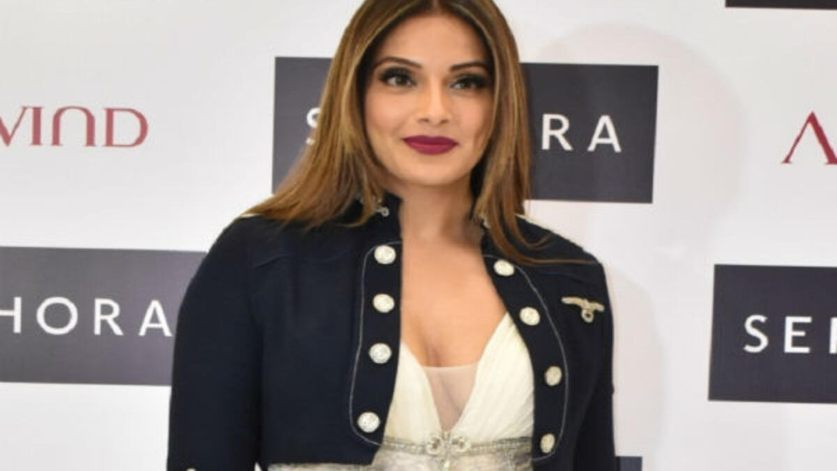 بعد انفصالهما بدأت "باسو" بمواعدة الممثل الهندي "جون أبراهام" وارتبطت معه حتى عام 2011، ثم ارتبطت بالممثل "هارمان باويجا" عام 2014 وانفصلا في ذات العام، أما الآن فهي تعد من أبرز نجمات بوليوود.