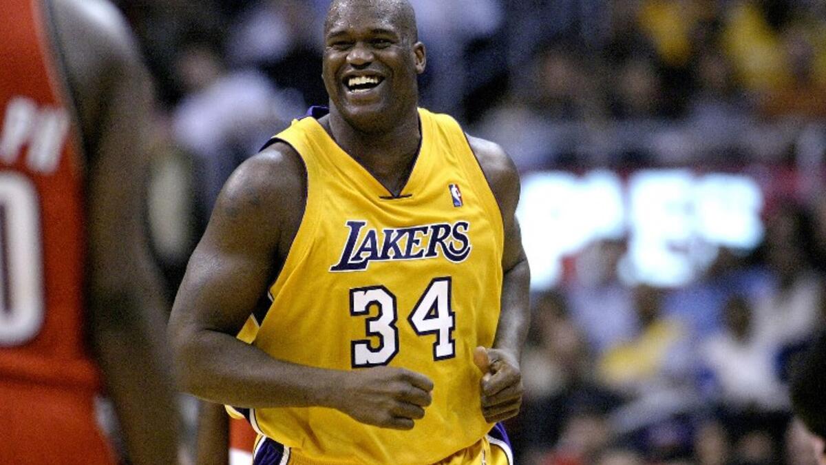 4- لاعب كرة السلة الأميركي شاكيل أونيل (مواليد 1972): حظي بمسيرة مميزة خلال الفترة ما بين عامي 1989 و2011، ظفر بالعديد من الألقاب على المستويين الشخصي والنادوي.