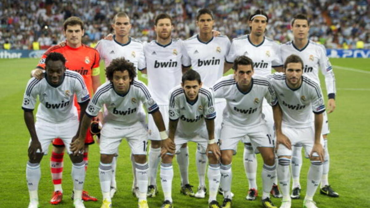 1- نادي ريال مدريد الإسباني بقيمة 3.3 مليار دولار.