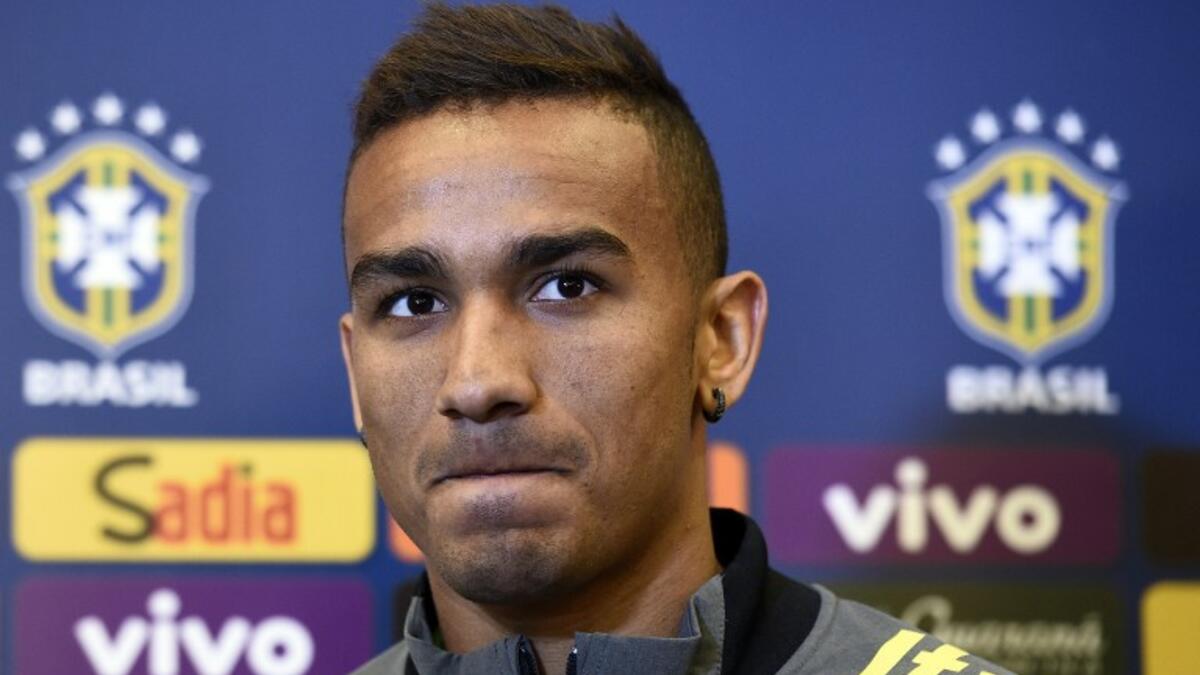 9- الظهير البرازيلي دانيلو: جاء إلى ريال مدريد من بورتو مقابل 31.5 مليون يورو موسم 2014-2015.