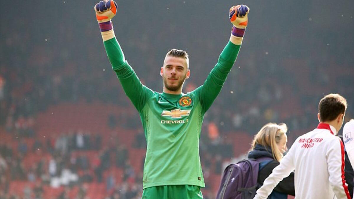 الإسباني دافيد دي خيا: انتقل من أتلتيكو مدريد إلى مانشستر يونايتد عام 2011 مقابل 25.1 مليون يورو.