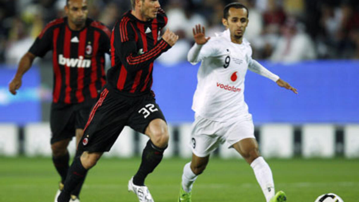 لاعب الوسط القطري المعتزل جفال راشد الكواري (155 سم - مواليد 1972): لعب في صفوف السد طوال مسيرته التي أنهاها عام 2009.