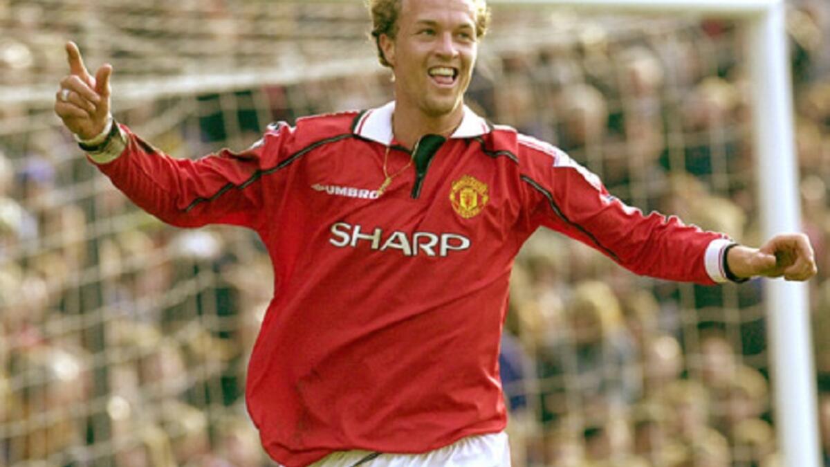 6- الجناح الهولندي جوردي كرويف: ابن الأسطورة يوهان كرويف، سعى طوال مسيرته للوصول لشيء مما حققه والده، إلا أنه فشل في ذلك رغم موهبته وتألقه في أكاديمية أياكس وانتقاله بعدها لبرشلونة قبل أن يرتحل لمانشستر يونايتد الذي لم يقنع في صفوفه كذلك.