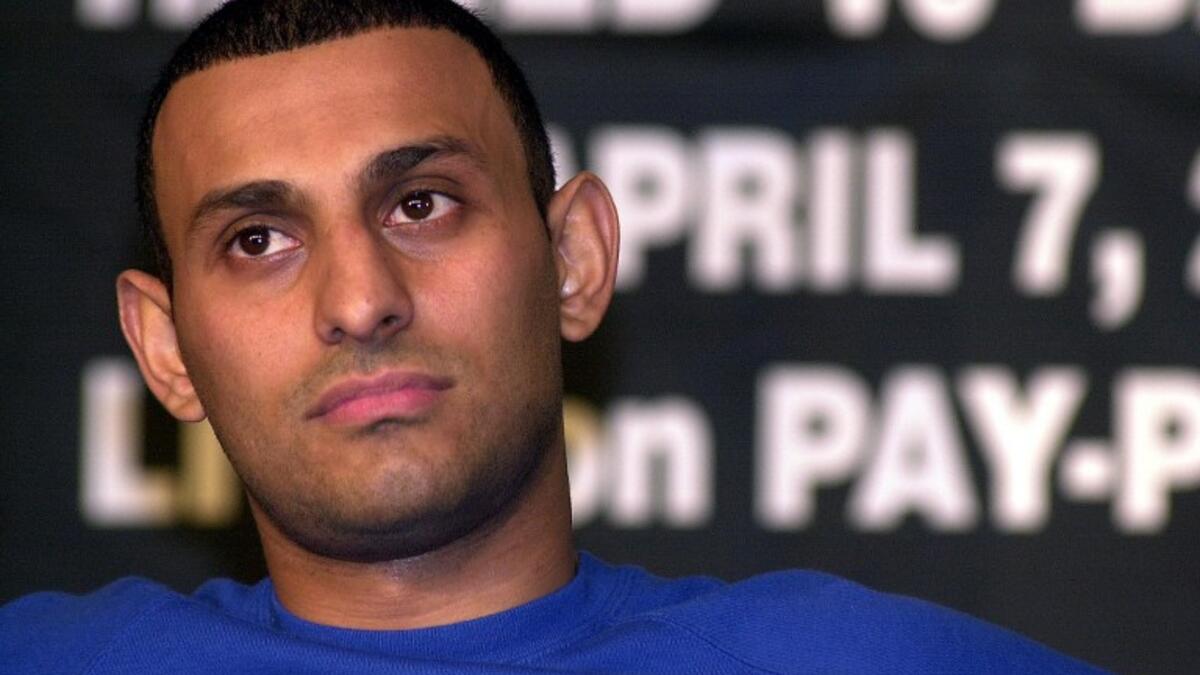 9- الملاكم البريطاني نسيم حميد (مواليد 1974): من أصول يمنية، امتدت مسيرته خلال الفترة ما بين 1992 و2002، بطل العالم السابق في وزن الريشة، لقب بالأمير، فاز بـ 36 لقاء بالضربة القاضية.