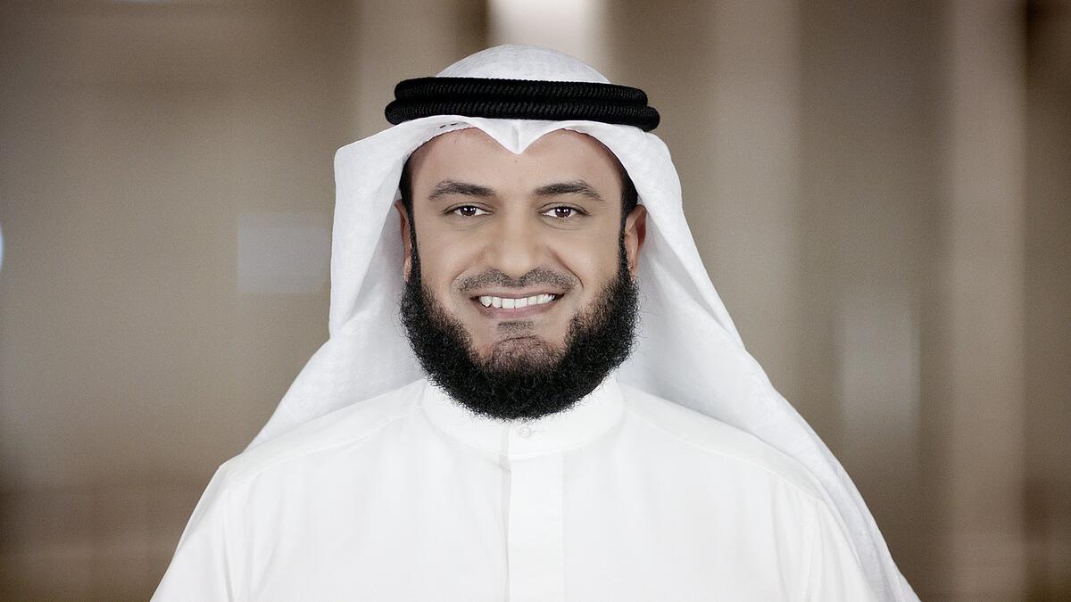 الشيخ مشاري بن راشد بن غريب العفاسي هو إمام المسجد الكبير بدولة الكويت. وهو صاحب أول قناة إسلامية كويتية. وهو قارئ للقرآن الكريم ومنشد ديني كويتي يتمتع بصوت عذب وقوة في التحكم بطبقات الصوت وروعة أداء واتقان في أحكام التلاوة والتجويد والقراءات.