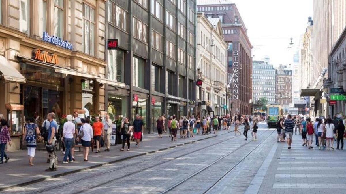 فنلندا: في فنلندا، 4٪ من العاملين يعملون لساعات طويلة، وهو أقل بكثير من متوسط OECD وهو 13٪.