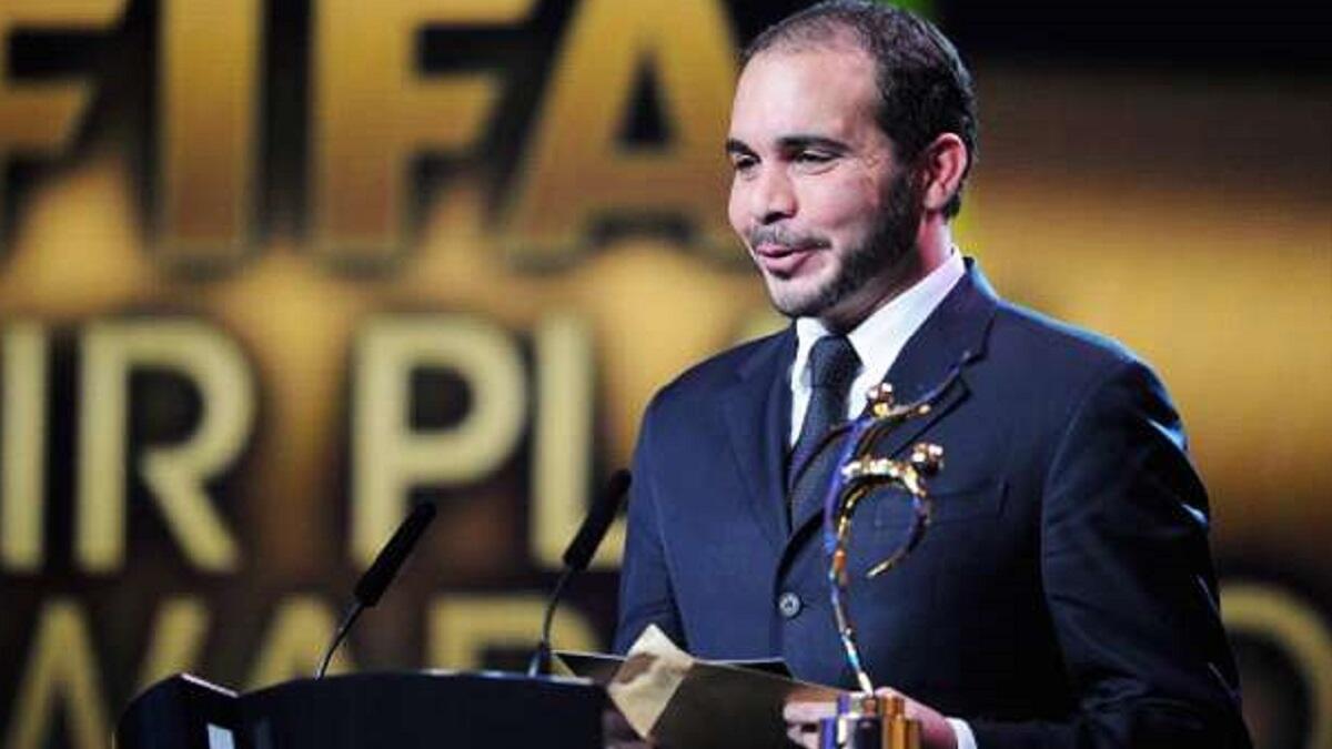 يبدو حجم الدعم الذي يحظى به غير واضح مع إعلان اليويفا دعمه للمرشح السويسري جياني إنفانتينو الأمين العام لليويفا. وصرح الأمير علي بأنه “مرشح رئاسي لا يخضع لتأثير خارجي”. فيما يلقى الامير دعماً كبيراً من أنحاء البلدان العربية.