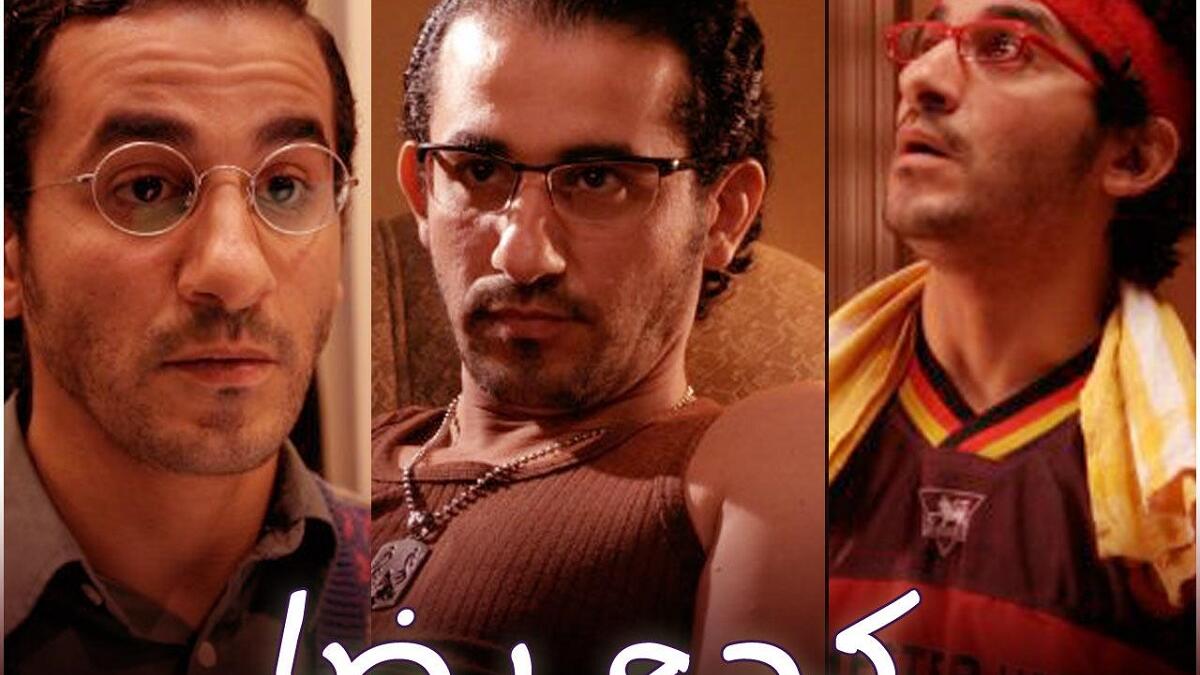 فيلم "كده رضا" في 2007 جسّد حلمي فيه دور 3 توائم يخدعون الناس ويقنعونهم بأنهم شخص واحد، وقد سجّلهم أبوهم بشهادة ميلاد واحدة، ويستغلون ذلك في عمليات النصب، وحقق نجاحاً كبيراً إلا أنه مأخوذ من رائعة نيكولاس كيدج فيلم Matchstick Men.