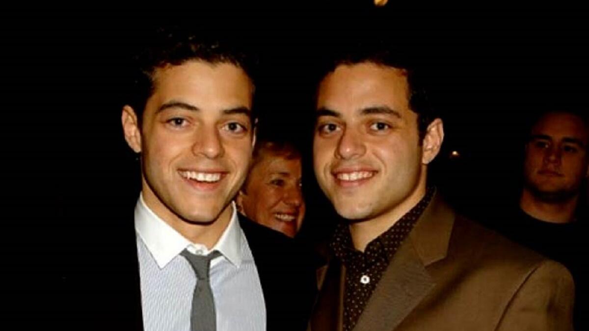 رامي هو التوأم الأكبر سنا قبل أربع دقائق. لديه أيضا شقيقته الأكبر سنا. درس في مدرسة نوتردام الثانوية في شيرمان أوكس، لوس أنجلوس وحصل على شهادة بكالوريوس الفنون الجميلة في عام 2003 من جامعة ايفانسفيل في ايفانسفيل، انديانا.