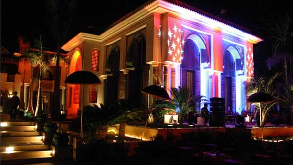 في الصورة يظهر منزل الفنان المصري "الهضبة" عمرو دياب.