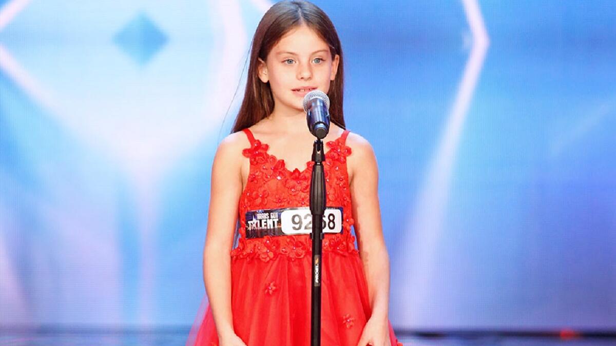 قدّمت الطّفلة إيمان بيشه من الأردن أغنية أوبرا بصوتها فأثّرت في أعضاء لجنة التّحكيم لدرجة أنّ أحمد حلمي لم يتردّد لحظة قبل أن يضغط على الباز الذهبي لها عند نهاية أدائها.