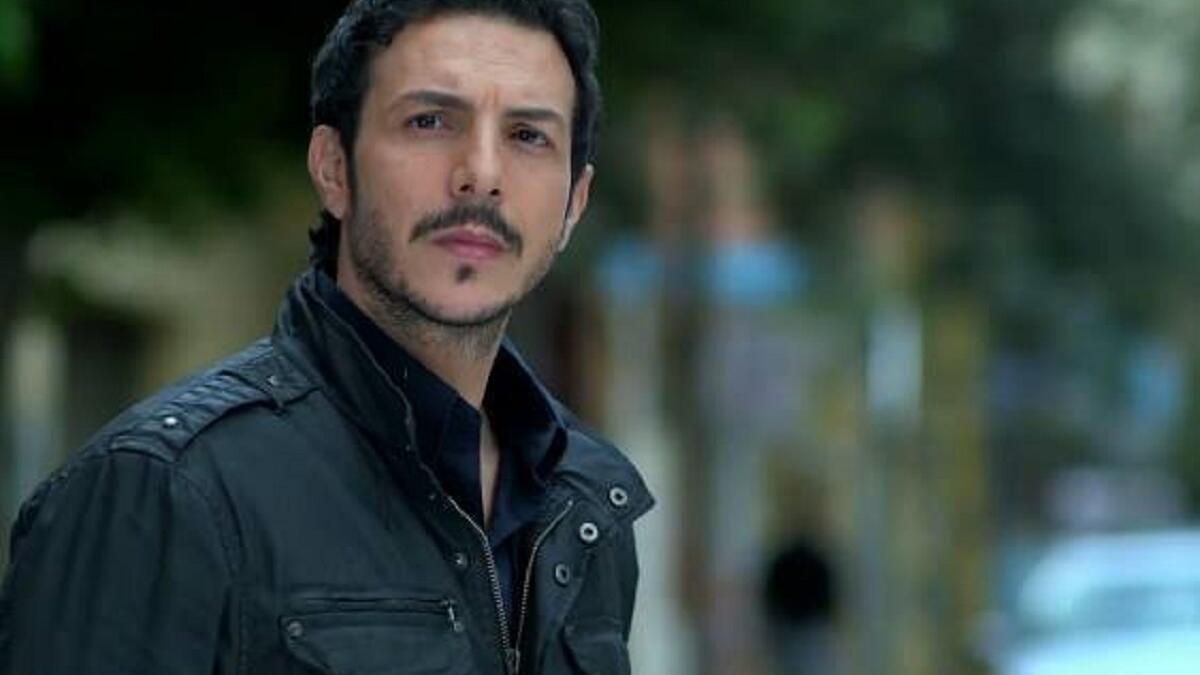 الفنان السوري باسل خياط  من مواليد (29 أغسطس 1977 )، متزوج ولديه ولد اسمه شمس الدين. يشارك هذا العام في مسلسل"الميزان"مع الفنانة غادة عادل.