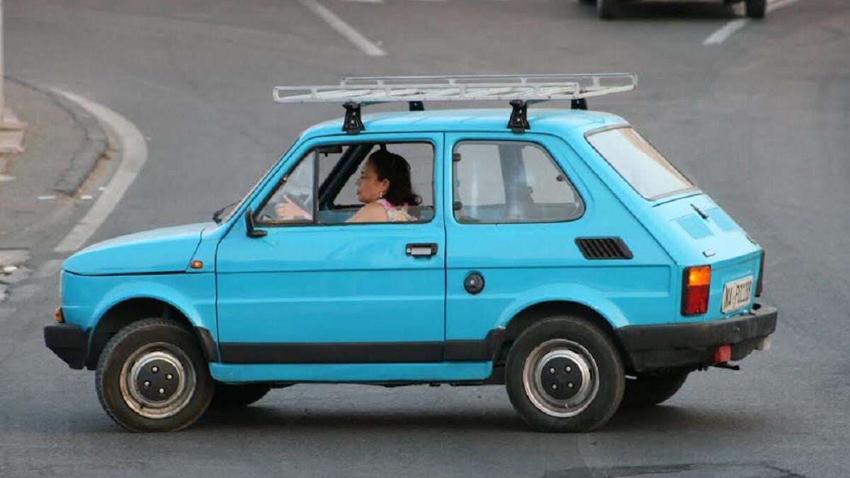 فيات 126: حاولت فيات الإيطالية استبدال سيارتها فيات 500 بالسيارة 126، وقد توقف إنتاجها في عام 1980 لكن استمر في بلدان شرق أوروبا ومنها بولندا حتى عام 2000.