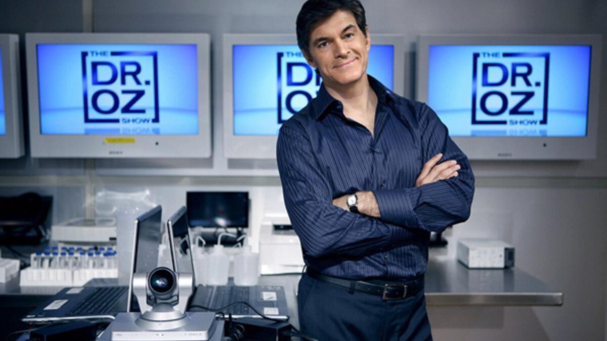 دكتور أوز Dr. Oz  ولد في الولايات المتحدة من أبوين تركيين، ووالدته كانت ملتزمة بالشعائر الاسلامية. ولطالما صرح أوز أنه كافح لتعميق فهمه الديني لكنه وصف معتقداته بأنها تقترب من روحانية التصوف.