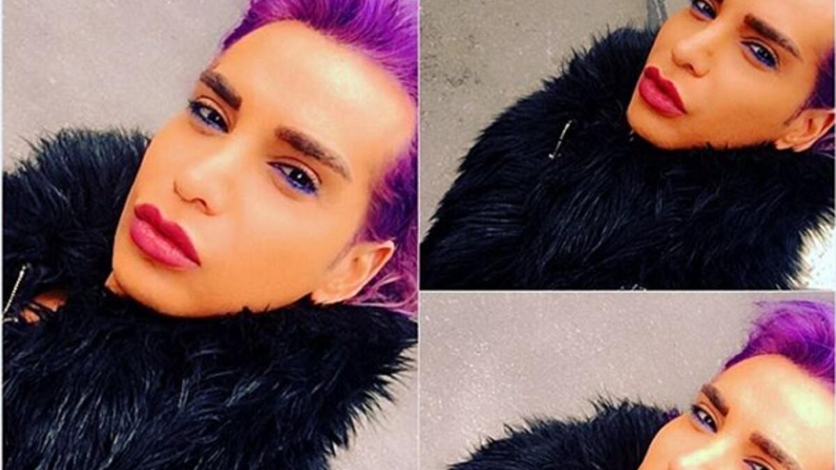 فيفو أو فراس، شابّ لبناني يعيش في ولاية نيويورك الأمركية وبدأ فيفو بالانتشار في موقع الفيسبوك ثم الانستغرام والان على السناب شات، وفيفو شخصية مثيرة للجدل ويتواجد بشكل دائم في مواقع السوشيال ميديا.