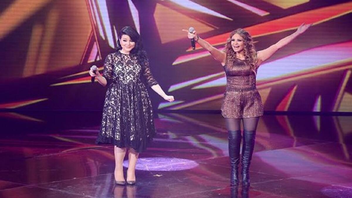 حلت الفنانة اللبنانية كارول سماحة ضيفة على لبرايم الرابع عشر من برنامج «ستار أكاديمي» وظهرت بما يشبه الهوت الشورت.