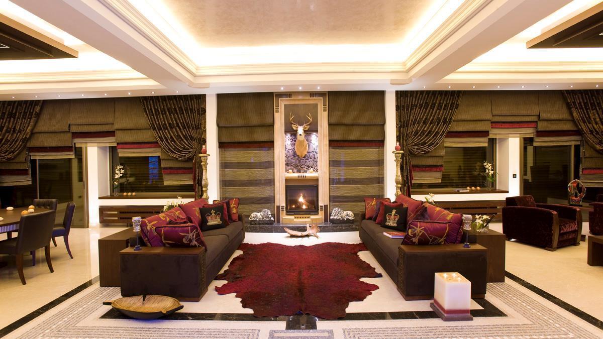 نشر قيصر الفناء العربي الفنان كاظم الساهر صور لمنزله الذي تميز بالرقي والبساطة وحاز على اعجاب محبيه.