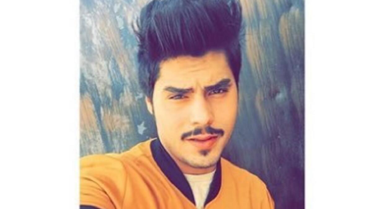 ماجد العنزي هو شاب سعودي اشتهر على مواقع التواصل الاجتماعي من خلال نشر فيديوهات اثارت ضجة وعلى أثر نشر فيديو وهو يتحرش بأحد الأطفال بالكلام والإيحاءات قامت الاجهزة الامنية بالقبض عليه. وبشكل مفاجئ عاد العنزي للظهور معلنا “التوبة”.