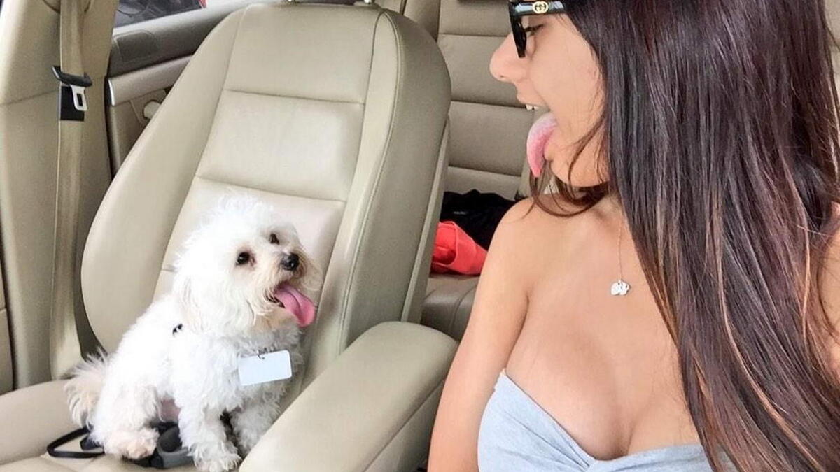 يبدو أن شهرة ميا خليفة أثارت فضول ورغبة بعض الفتيات فقامت فتاة لبنانية بتصوير فيلم اباحي مع أصدقائها تقوم فيه بتقليد ميا. وأرسلت نسخة من الفيلم لـ ميا تطلب رأيها فيه وعبرت خليفة عن اعجابها بالفيلم وبالفتاة ودعتها لأمريكا للمشاركة في الأفلام الإباحية.