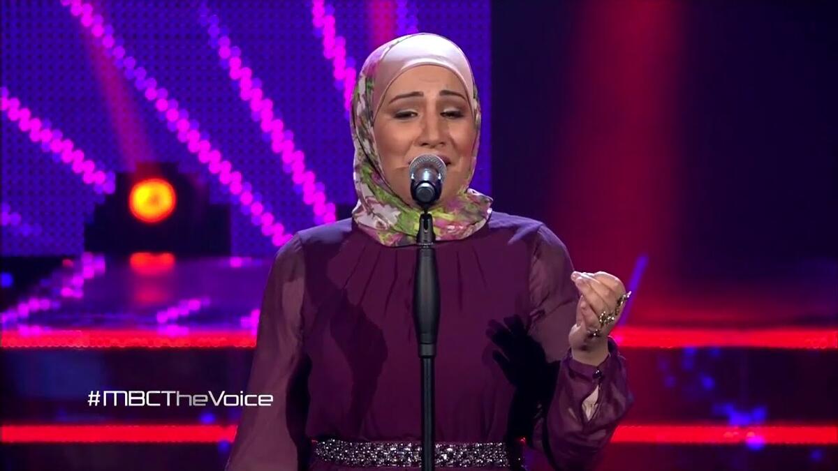 نداء شرارة:
مغنية طربية حصلت على لقب أفضل صوت في الموسم الثالث عام 2015، وتميزت عن كل المتسابقات بارتدائها الحجاب، وقد لاقت الكثير من الانتقادات لسبب غنائها بالحجاب حتى بعد فوزها، وتلقت عرضًا من أحد رجال الأعمال بدعمها فنيًا بشكل كامل بشرط الاستمرار بارتداء الحجاب.