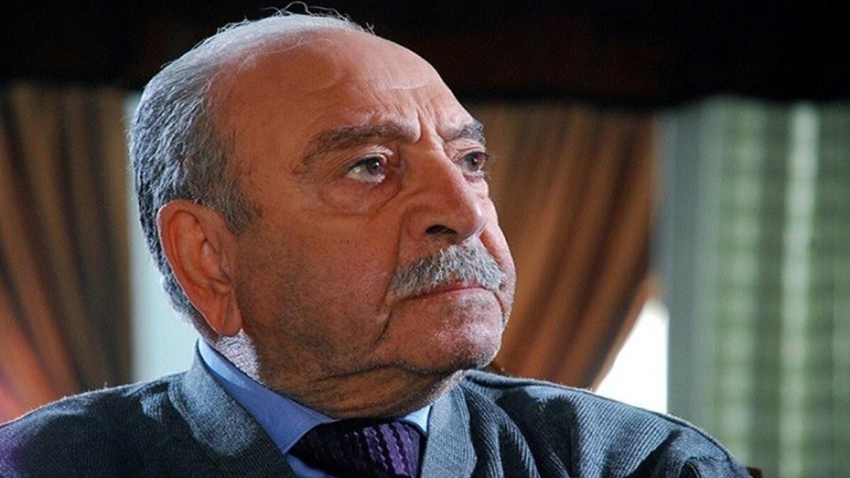 الممثل السوري عمر حجو توفي في 4 مارس 2015 ، وهو من مؤسسي نقابة الفنانين السوريين، وهو والد المخرج الليث حجو. يعتبر عمر حجو قامة فنية وتربوية وثقافية. وشغل منصب أمين سر ورئيس مكتب الاستثمار في نقابة الفنانين لسنوات طويلة.