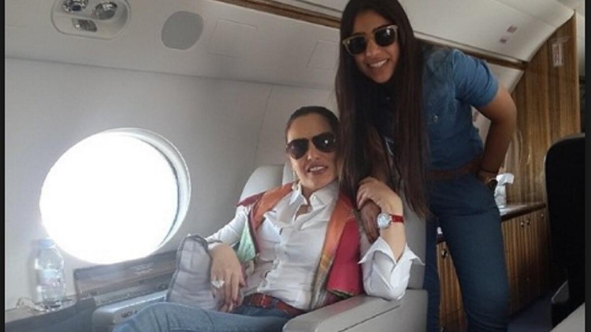 الفنانة شيريهان تزوجت من رجل الأعمال علاء الفاسي، وقد حصلت منه على مهر قدره ثلاثة ملايين جنيه،.إلا أنها انفصلت عنه وتزوجت من رجل الأعمال علاء الخوجة، الذي خصص لها طائرة خاصة مع ضرتها الفنانة إسعاد يونس.