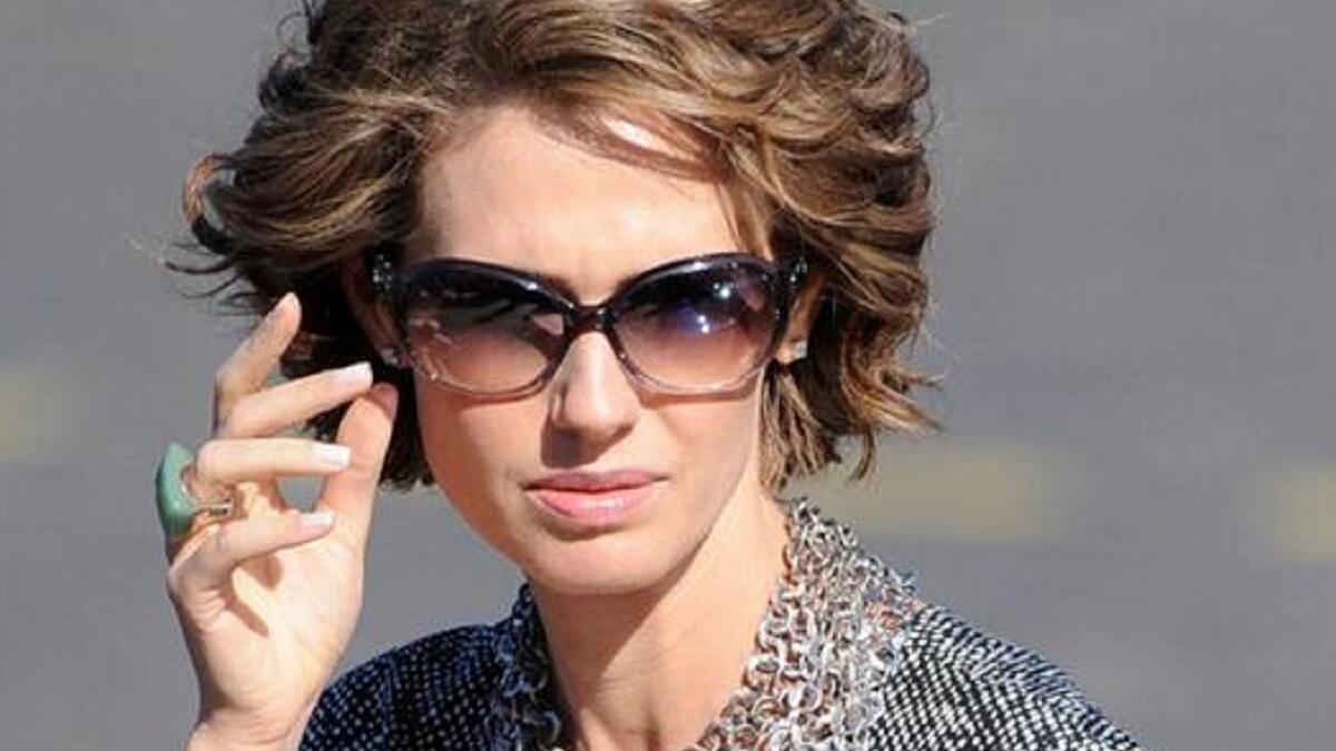 ولدت “أسماء”زوجة بشار الأسد عام 1975 في لندن، و حصلت على شهادة البكالوريوس في علوم الكومبيوتر من كينغز كوليدج التابعة لجامعة لندن وحصلت على لقب “المرأة العربية الأولى”،من قبل جامعة الدول العربية في 2008. وتزوجت بالرئيس السوري بشار الأسد في 18 كانون الأول 2000