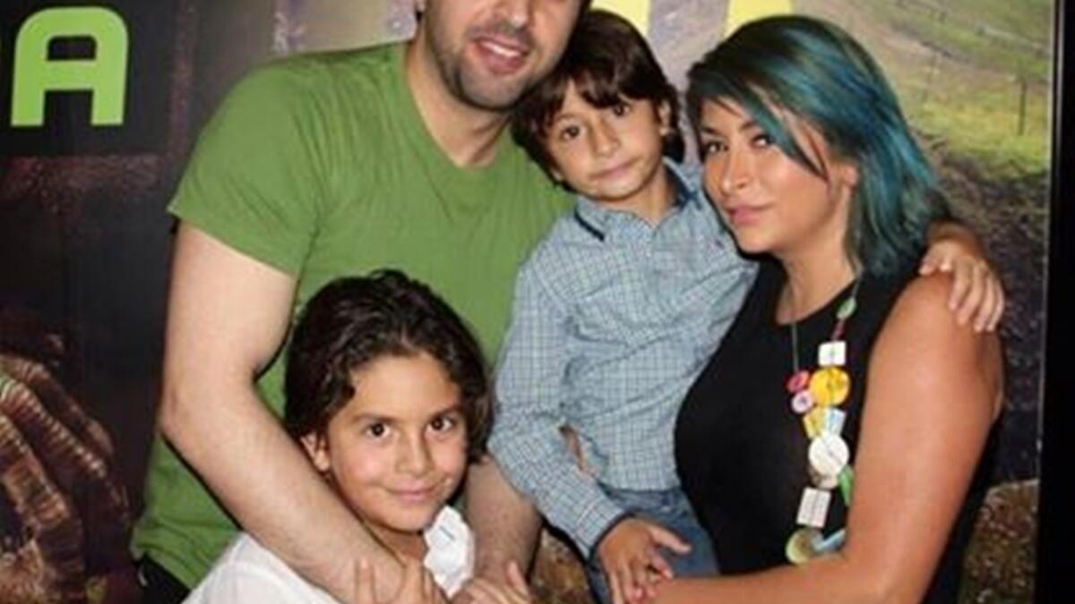 صدمت الفنانة ديما بياعة جمهورها وجمهور طليقها الفنان تيم حسن بعد اعلانها عن سبب طلاقهما مصرحة ان خيانة حسن لها أكثر من مرة هي وراء الطلاق وانه خانها مع إحدى صديقاتها وهي الفنانة نسرين طافش.