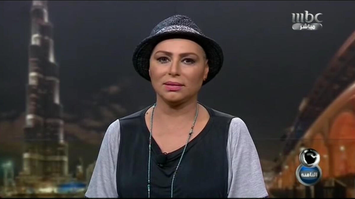 الممثلة الكويتية المعروفة "زهرة الخرجي" التي تم تشخيص إصابتها بسرطان الثدي عام 2005 وسافرت لتتلقى العلاج بلندن وتحدثت للإعلام عن مرارة إحساسها بعدما اكتشفت المرض،وعن مدى صعوبة العلاج وكيف أنها حصلت على الدعم الكامل من زوجها وأهلها وجمهورها وأصحابها.