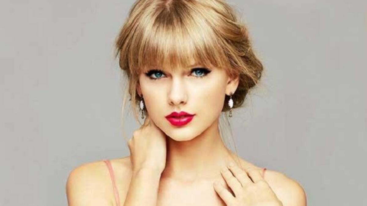 مغنية وكاتبة أغاني بوب ريفي تايلور سويفت، حصلت على 1,059,970 لايك و 99.7 مليون متابع.