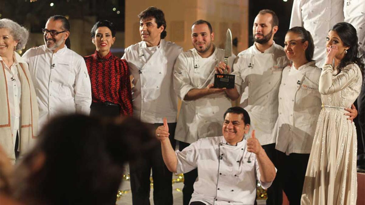 الطّهاة يتنافسون في دبي على خوض اختبارات "مطبخية" متعدّدة ومتنوعة يحدّدها لهم أعضاء لجنة التّحكيم بالإضافة إلى أعضاء آخرين ينضمّون إليهم في كلّ حلقة وهم من المحترفين في مجال الطبخ وصناعة المأكولات