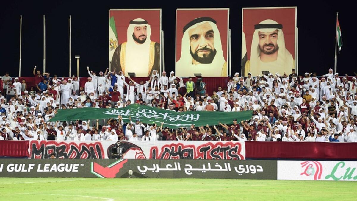 شاركت لجنة الدوري الإماراتي، المملكة العربية السعودية، احتفالاتها باليوم الوطني، وذلك بتخصيص مباريات الجولة الثالثة، للاحتفال بهذه المناسبة الغالية على قلوب الإماراتيين.