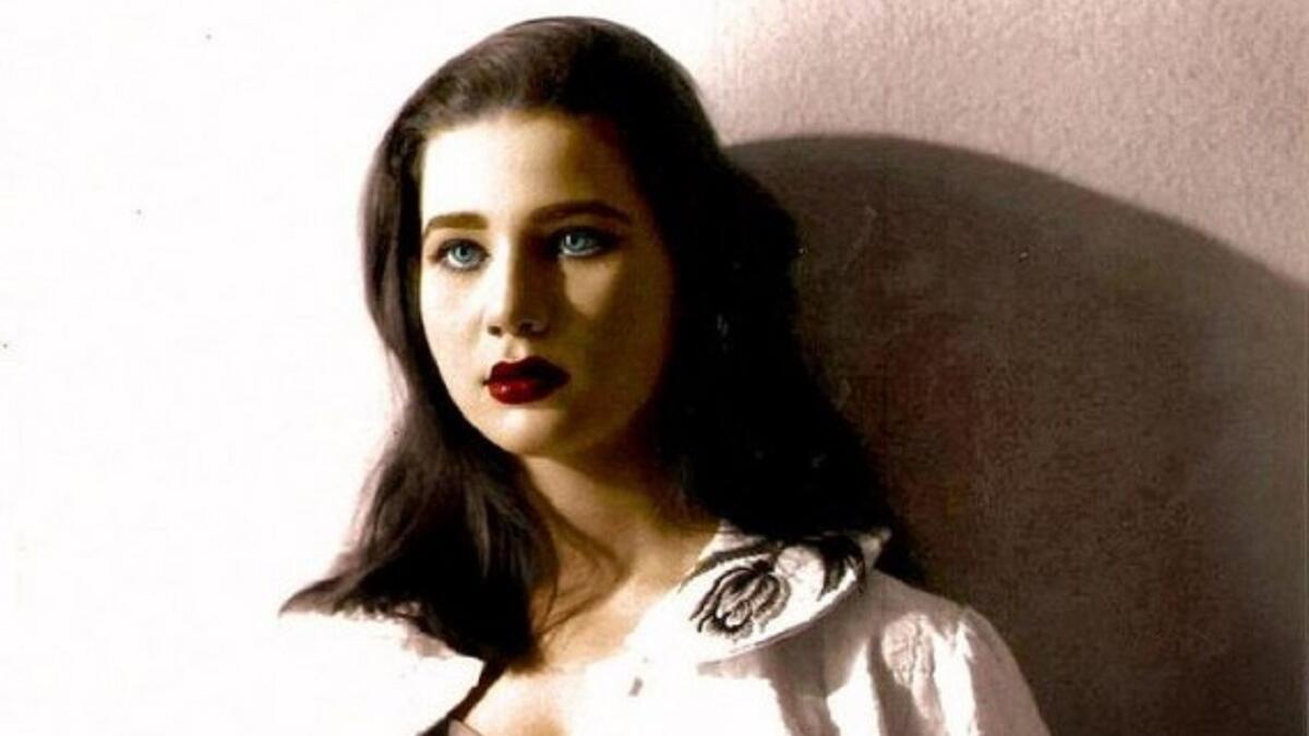 زبيدة ثروت:
توفيت الممثلة المصرية في 13 ديسمبر/كانون الأول، والتي تميزت بجمال عينيها، وتصدرت الأفلام الرومانسية في أواخر الخمسينيات.